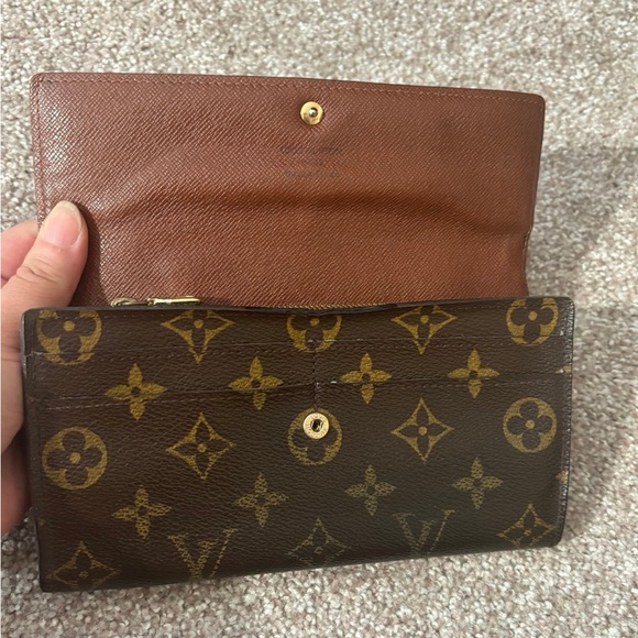 SOLD - Picture 2 of 11